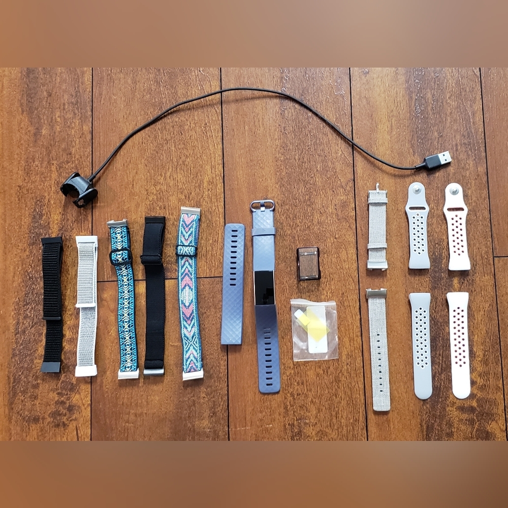 Fitbit Charge 3 Bundle